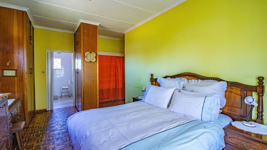 5 Bedroom Property for Sale in Dale View Eastern Cape